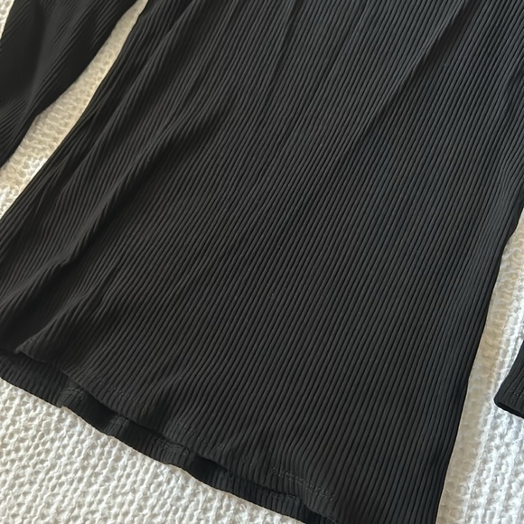 Taharai Black Square Neckline Ribbed Sweater - Picture 2 of 5